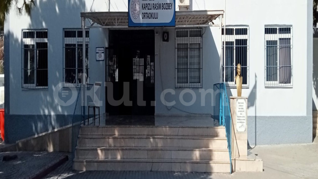 Kapızlı Rasim Bozbey Ortaokulu