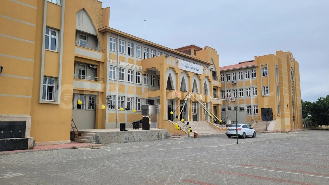 Taşucu Anadolu Lisesi