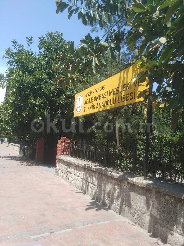 Adile Onbaşı Kız Mesleki ve Teknik Anadolu Lisesi