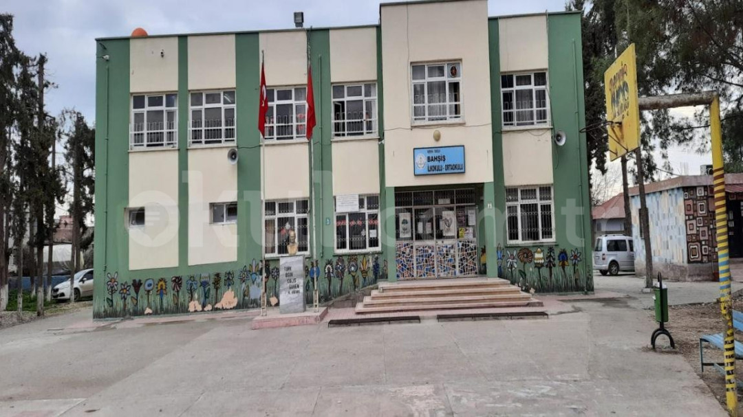Bahşiş Ortaokulu