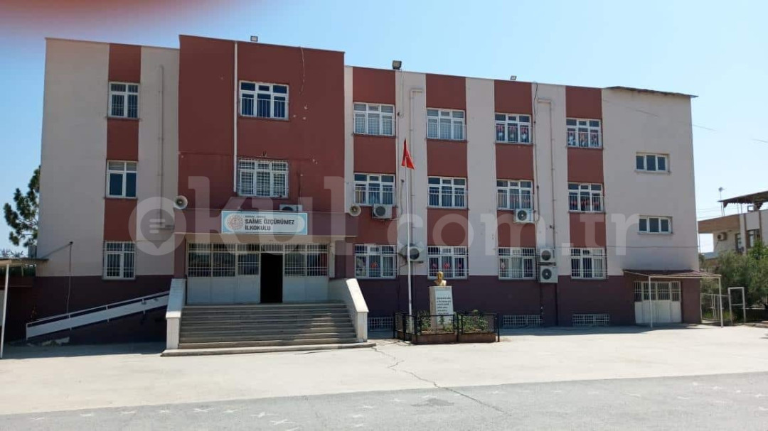 Saime Özçürümez İlkokulu