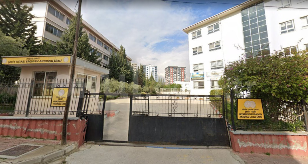 Şehit Niyazi Ergüven Anadolu Lisesi