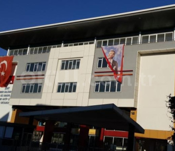 Şehit Ömer Halisdemir Kız Anadolu İmam Hatip Lisesi