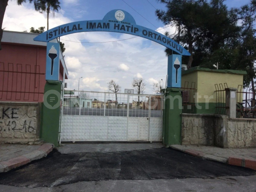 Tarsus İstiklal İmam Hatip Ortaokulu - 1