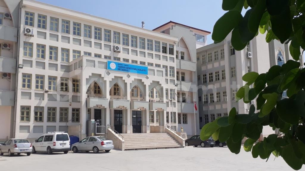 Tarsus Şehit Fazlı Kalaycı Ortaokulu