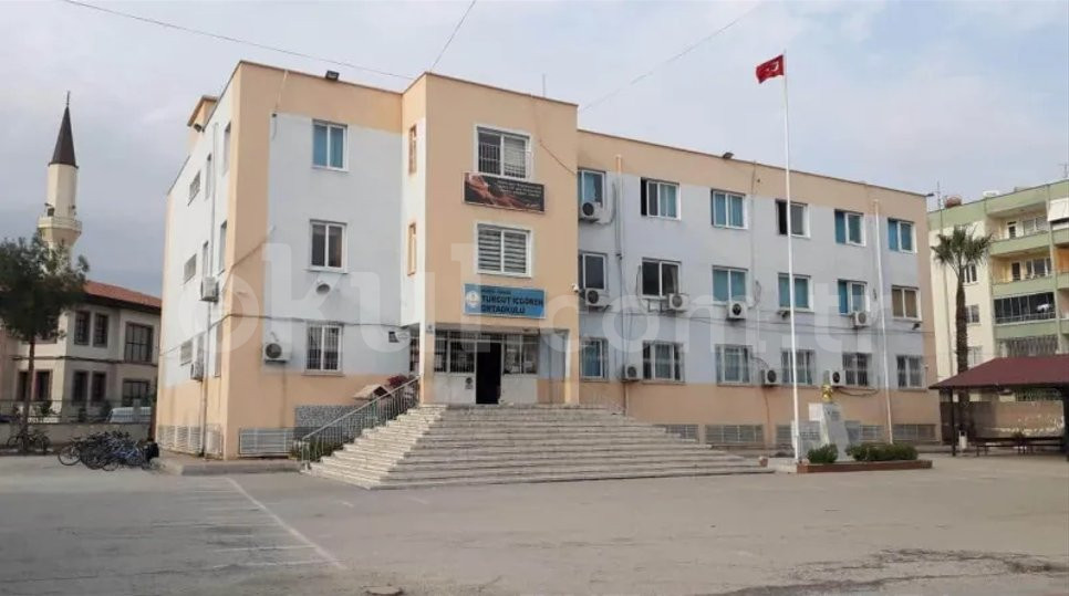 Turgut İçgören Ortaokulu