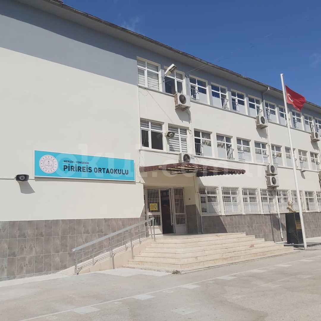 Pirireis Ortaokulu