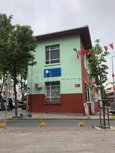Akşemsettin İmam Hatip Ortaokulu - 1