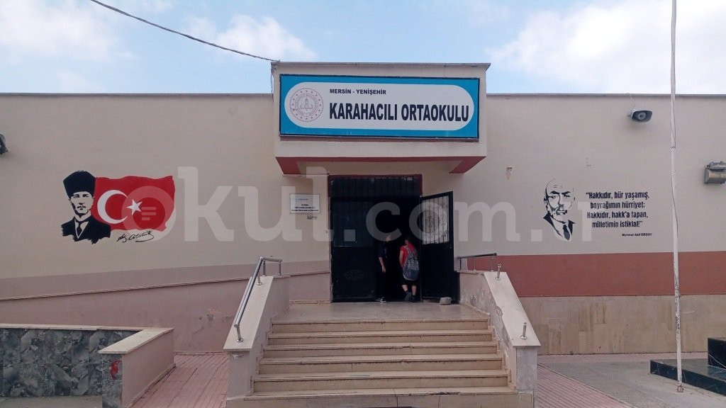 Karahacılı Ortaokulu