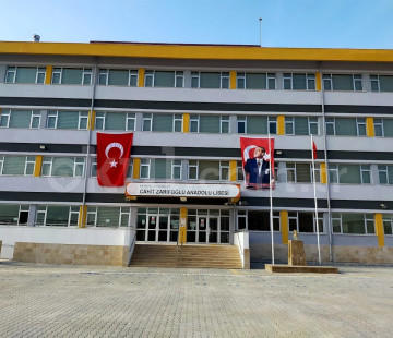 Cahit Zarifoğlu Anadolu Lisesi