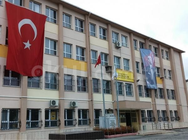 Evliya Çelebi Turizm Mesleki Ve Teknik Anadolu Lisesi