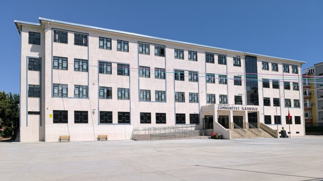 Cumhuriyet İlkokulu