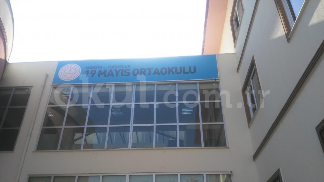 19 Mayıs Ortaokulu