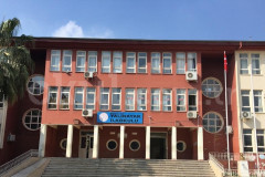 Yalınayak Şehit Remzi Nişan İlkokulu