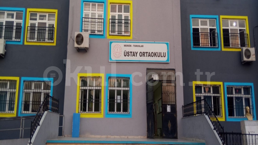 Üstay Ortaokulu