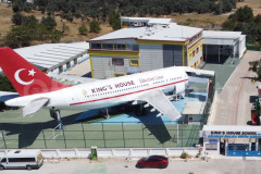 Özel Oğuzhan Özkaya King's House School International Ortaokulu