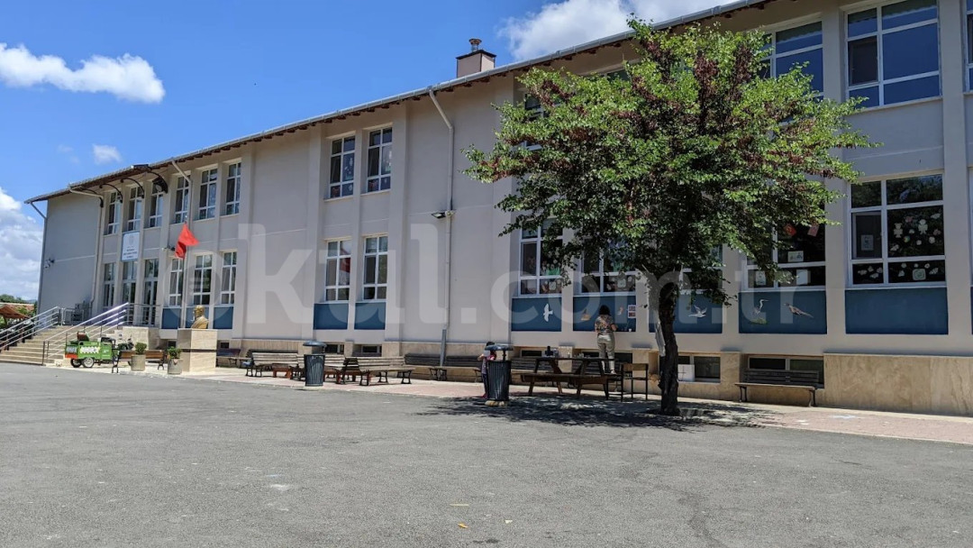 Büyükada Şehit Murat Yüksel İlkokulu