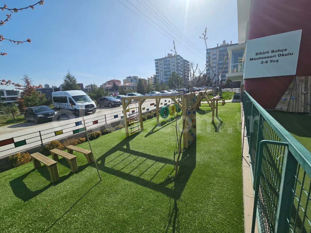 Özel İlkbahar Sihirli Bahçe Montessori Anaokulu - 37