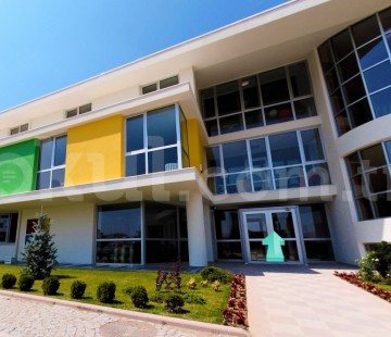 Özel İlkbahar Sihirli Bahçe Montessori Anaokulu