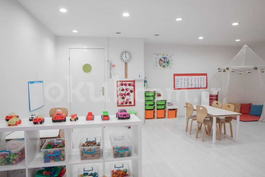 Özel Neşeli Adımlar Kreş Anaokulu - 12