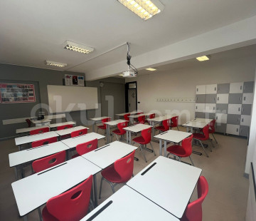 Özel Emre Koleji Ortaokulu