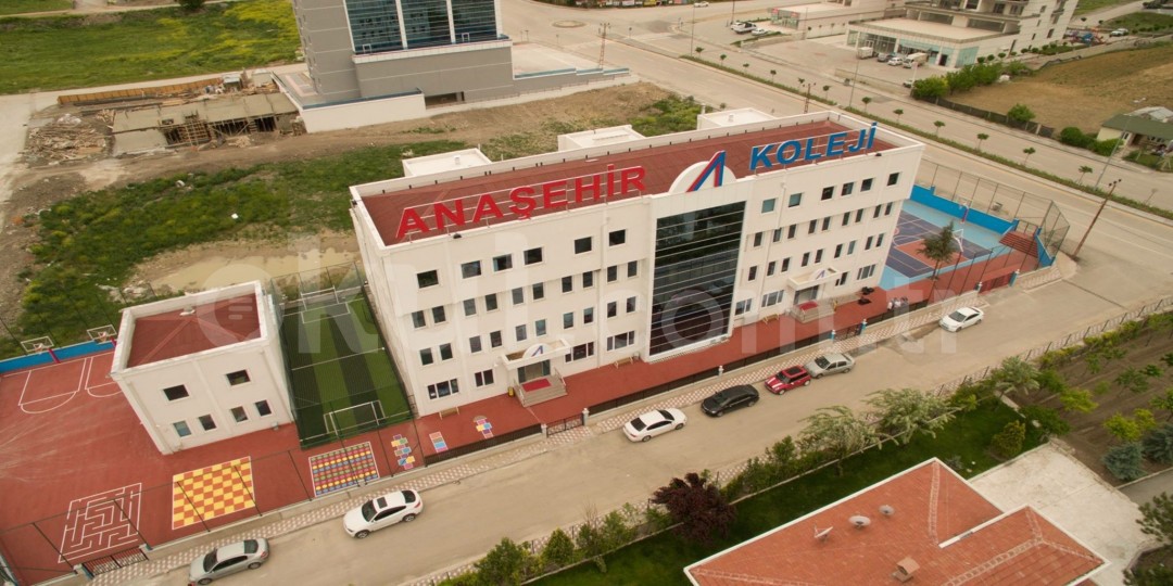Özel Anaşehir Koleji Ortaokulu
