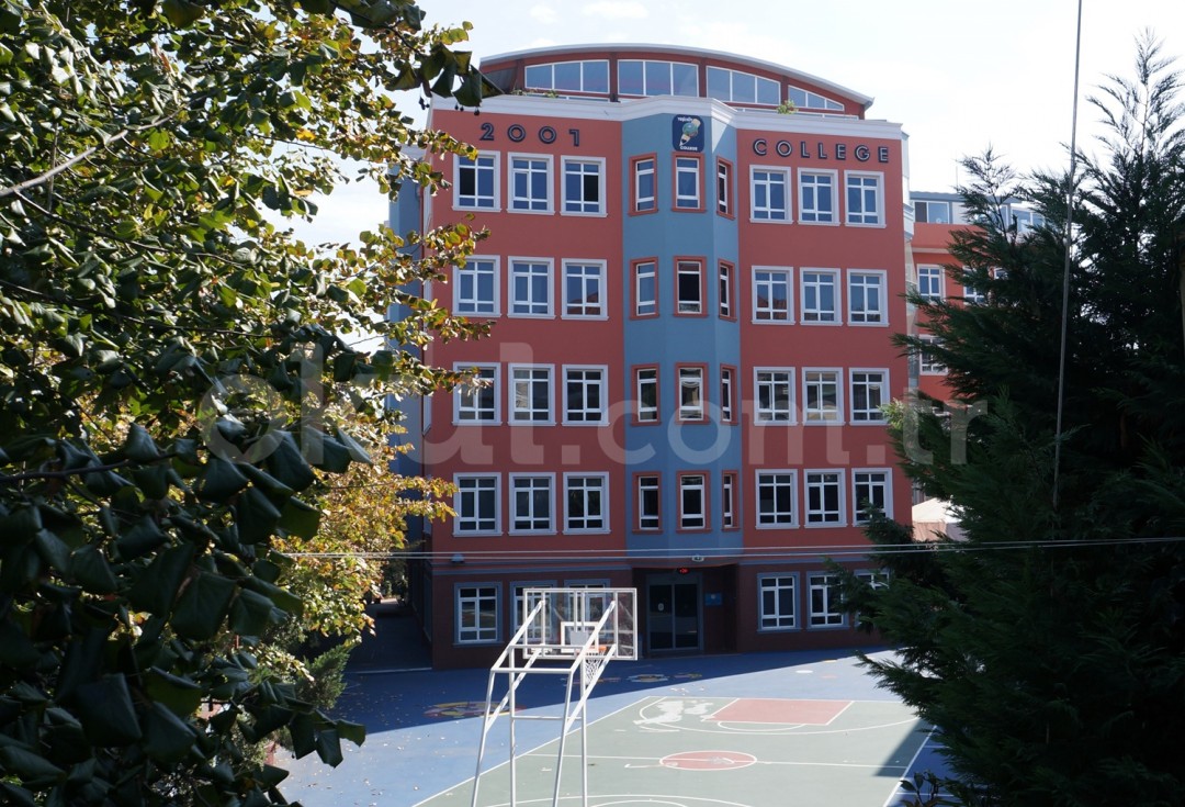 Özel Yeşilköy 2001 Koleji Ortaokulu
