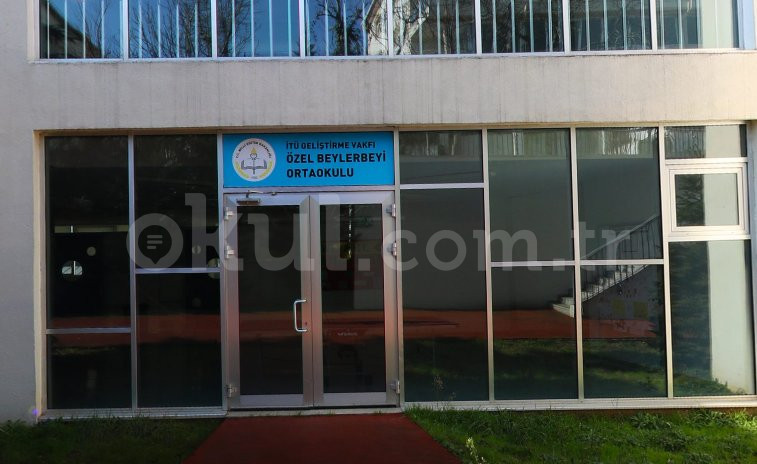 Özel Beylerbeyi İTÜ Geliştirme Vakfı Okulları Ortaokulu - 1