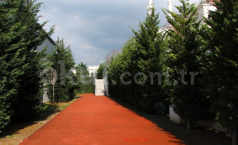 Özel Beylerbeyi İTÜ Geliştirme Vakfı Okulları Ortaokulu - 4