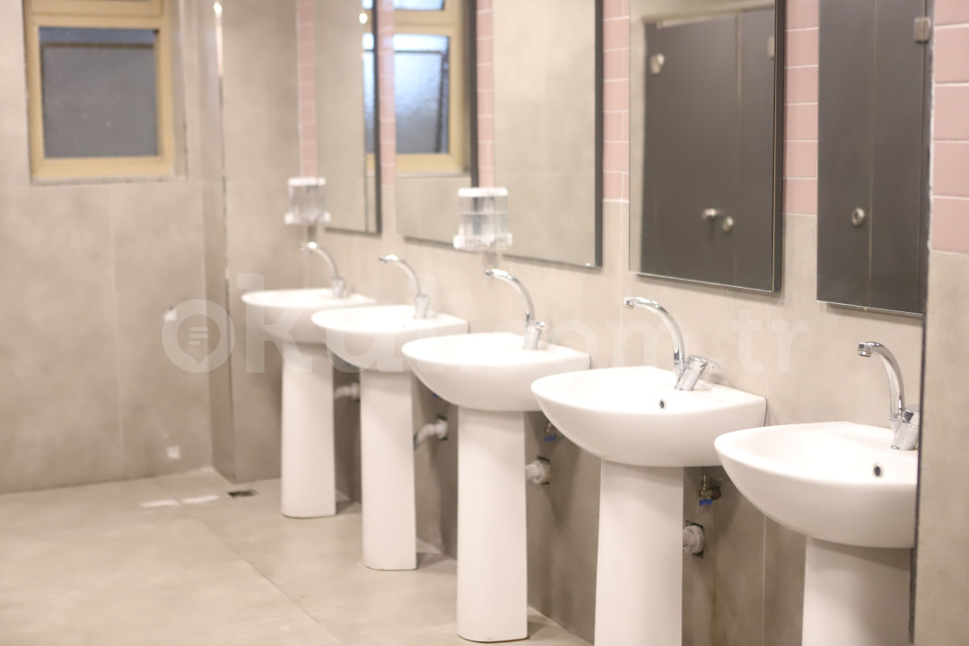 Özel Yüce Koleji Anadolu Lisesi - 38