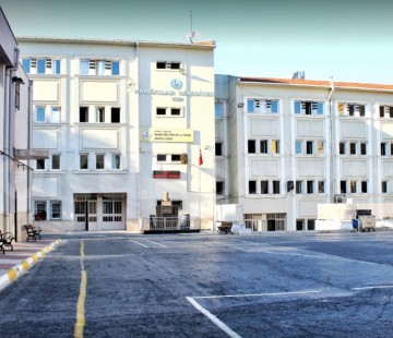 Mahmutbey Mesleki ve Teknik Anadolu Lisesi