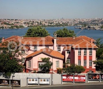 Beyoğlu Mesleki ve Teknik Anadolu Lisesi