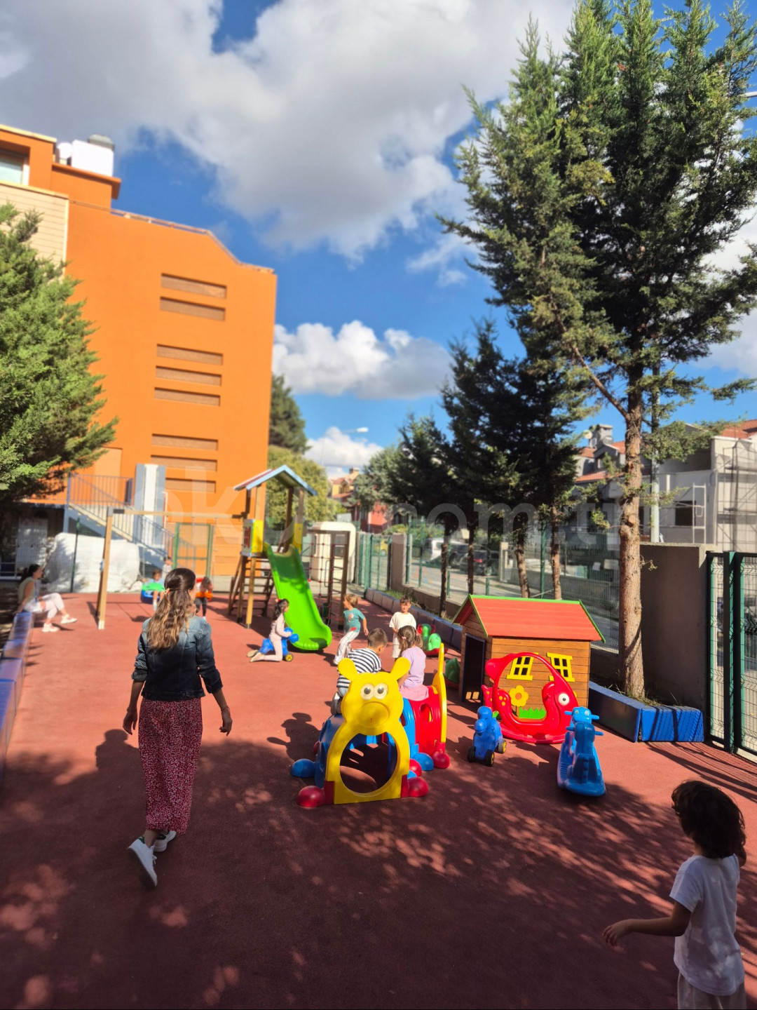 Özel Bahçeşehir Neslin Değişen Sesi Okulları Anaokulu - 21
