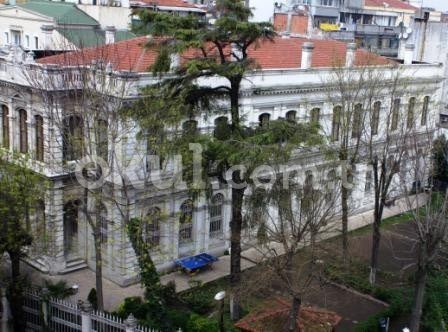 İstanbul Mesleki Ve Teknik Anadolu Lisesi - 1