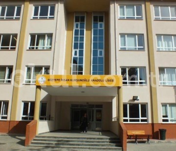 Göztepe İhsan Kurşunoğlu Anadolu Lisesi