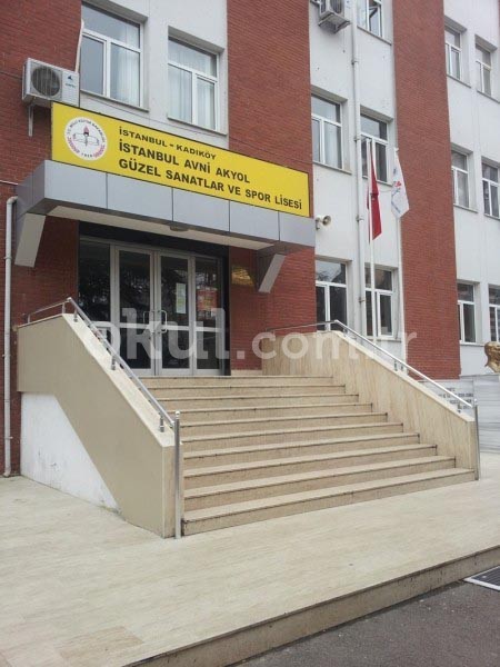 İstanbul Avni Akyol Güzel Sanatlar Lisesi - 2