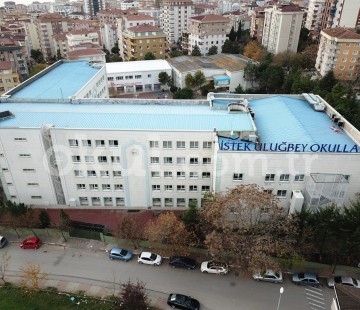 Özel İSTEK Uluğbey Anadolu Lisesi