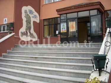 Kucukcekmece Ataturk Kiz Teknik Ve Meslek Lisesi