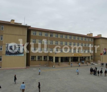 Toki Halkalı Anadolu İmam Hatip Lisesi