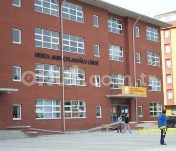 Henza Akın Çolakoğlu İmam Hatip Lisesi