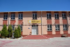 Bergama 13 Nisan Anadolu Lisesi