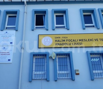 Foça Halim Foçalı Mesleki ve Teknik Anadolu Lisesi