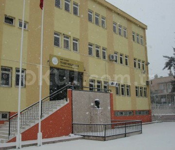 Gaziemir Ticaret Meslek Lisesi