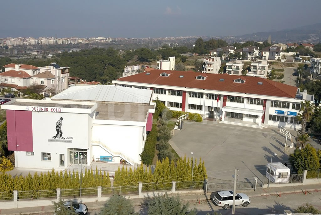 Özel Güzelbahçe Düşünür Koleji Anadolu ve Fen Lisesi - 1